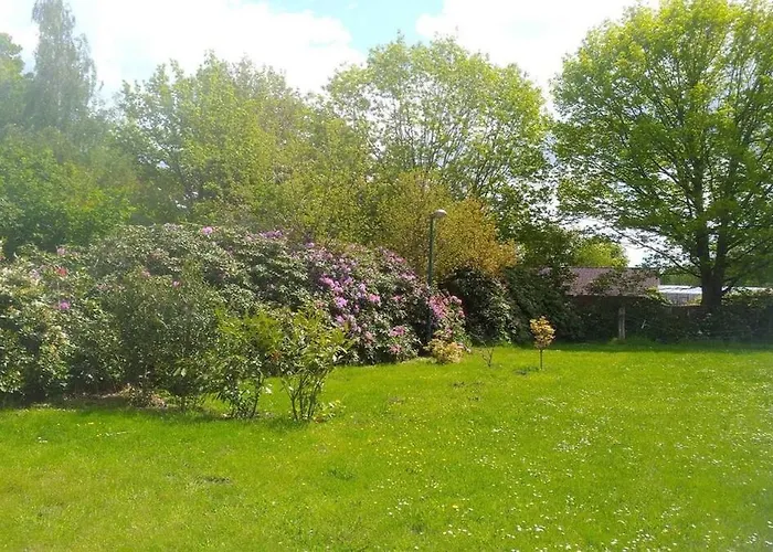 Apartamento Hempen Fied Gaestehaus - Kleines Ferienapartment 01